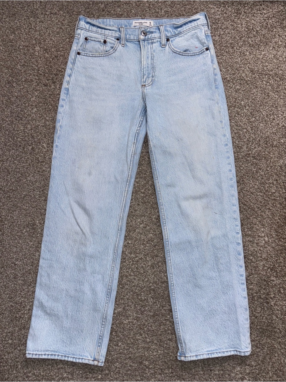 Abercrombie & Fitch Light Wash The Baggy Low Rise Jean Sz 2/26